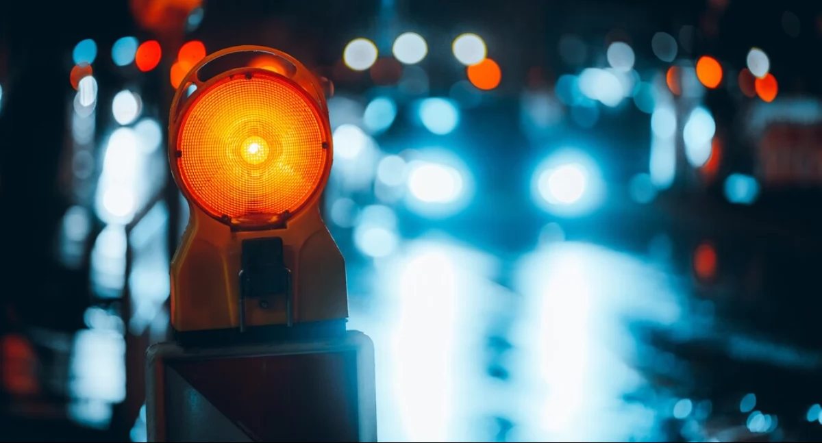 Transport, Czosnów Zamknięcie przejazdów Dębinie Kazuniu Sadach Przeprogramują światła - zdjęcie, fotografia