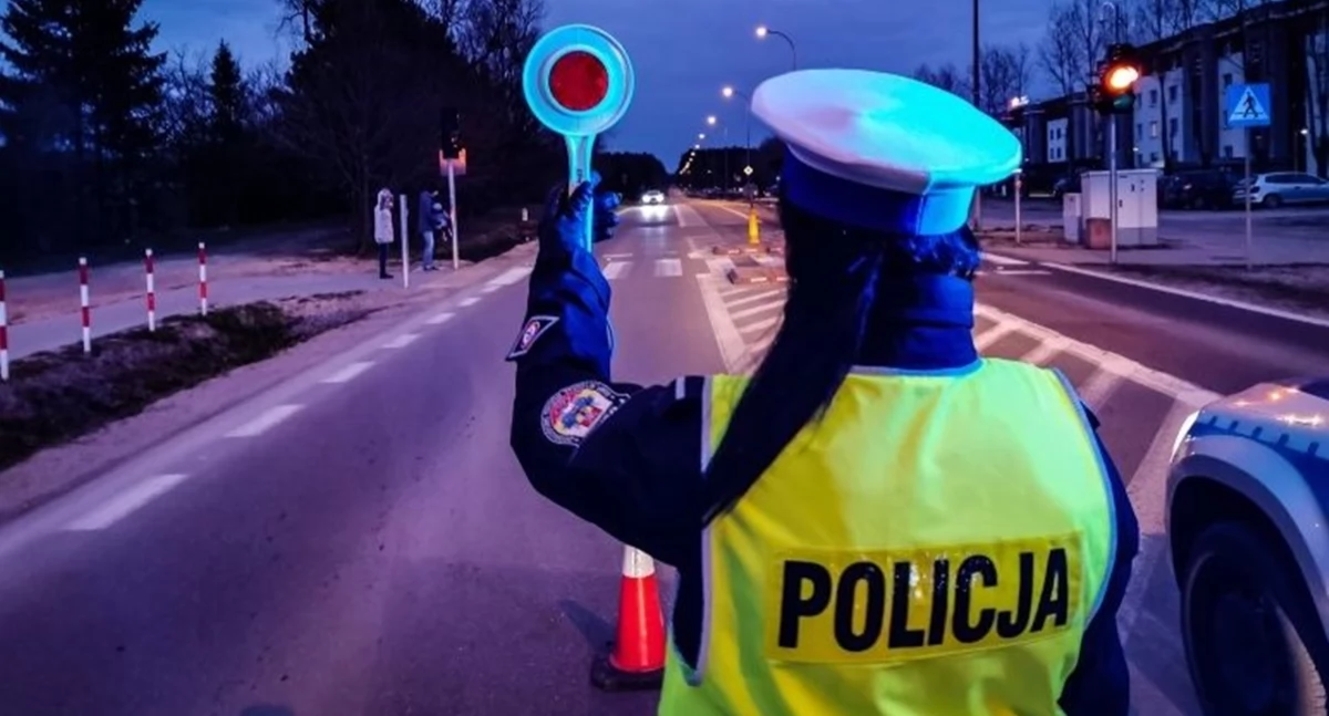 Zatrzymanie do kontroli drogowej (zdjęcie ilustracyjne, fot. KMP Białystok)