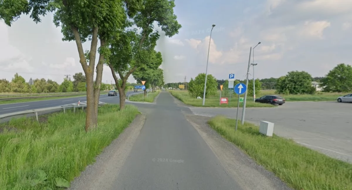 Miejsce w Pieńkowie, w ktorym doszło do zderzenia Kii i Citroena (fot. Google Maps)
