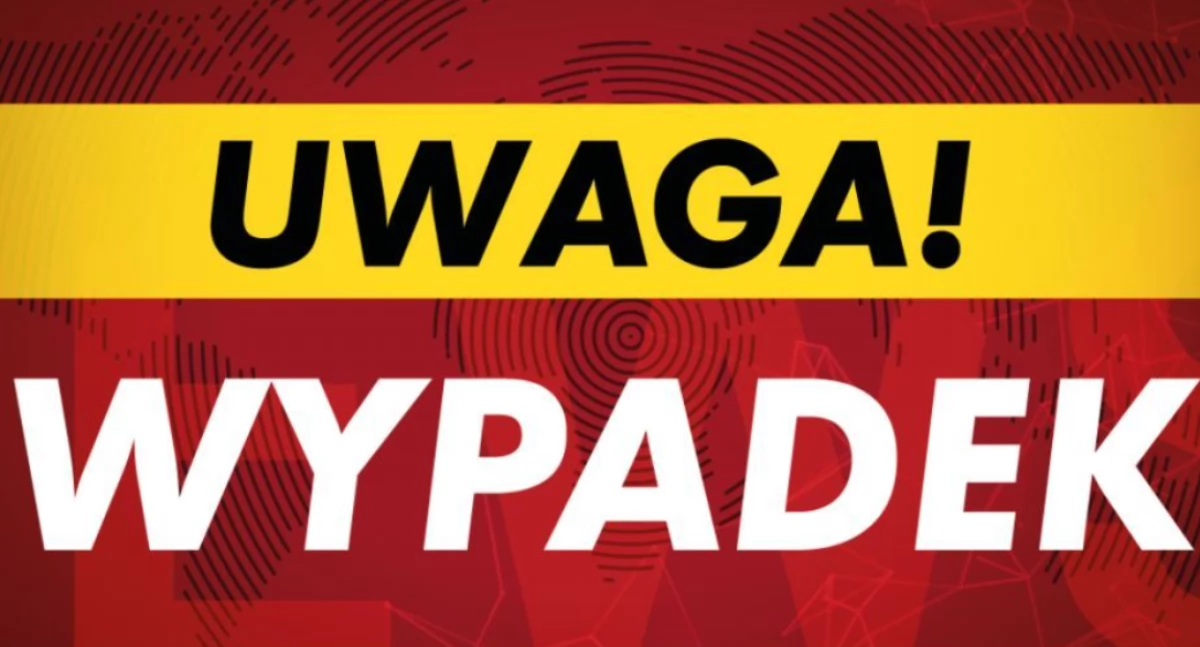 Wypadki drogowe, Wypadek Sadach Ciągnik siodłowy utrudnia przejazd - zdjęcie, fotografia