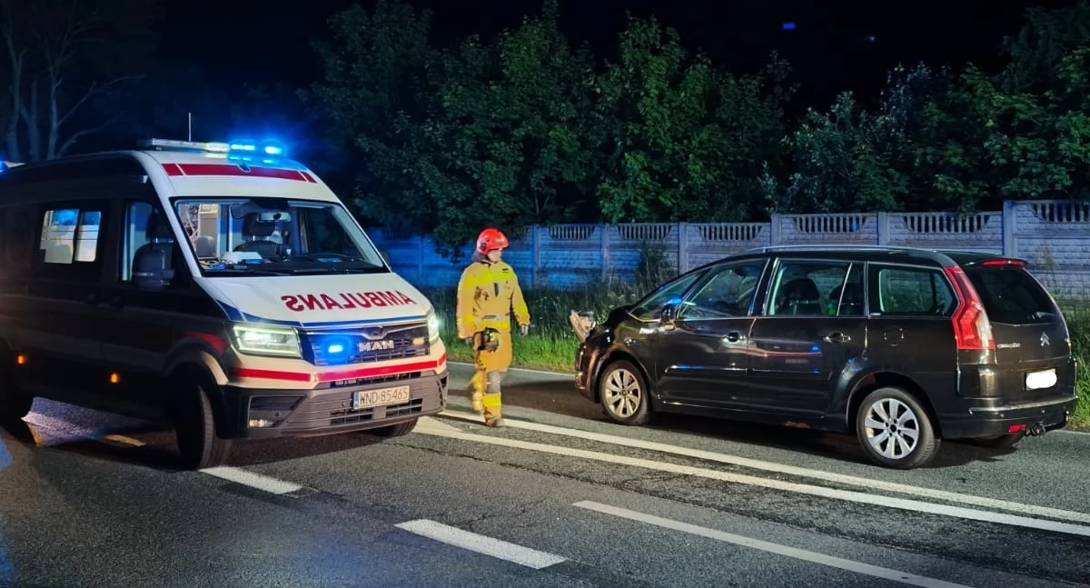 Tragiczny wypadek na DK 62 w Zakroczymiu (fot. KP PSP w Nowym Dworze Mazowieckim)