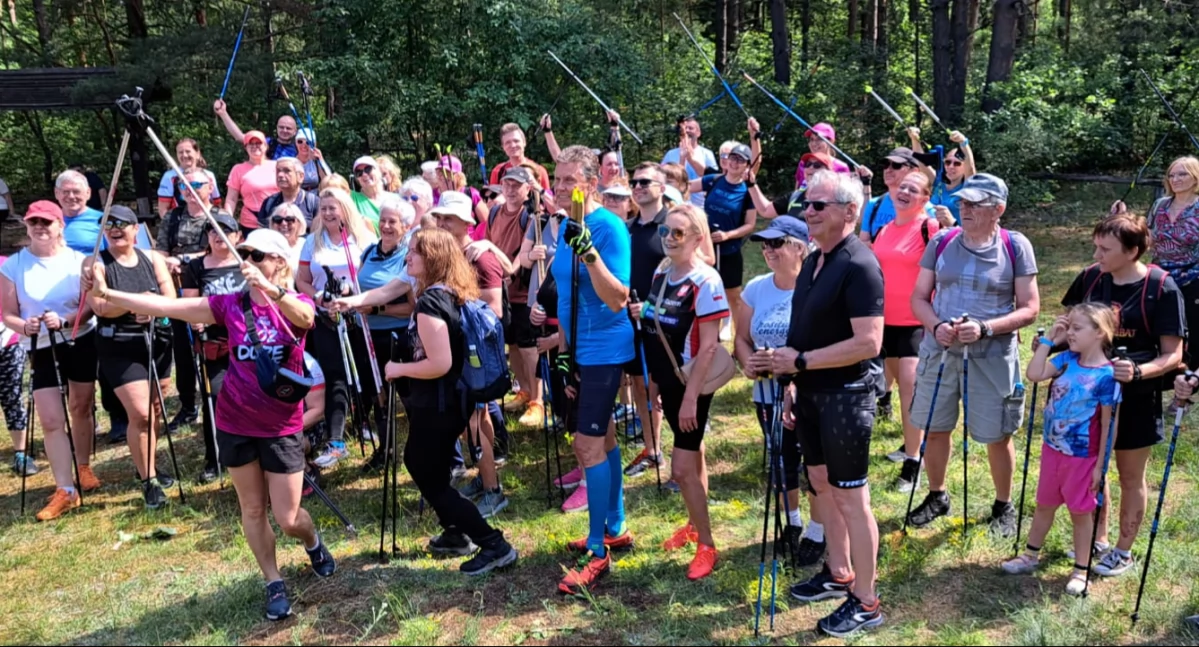 Historia, Nordic Walking sercu Puszczy Kampinoskiej aktywność refleksją - zdjęcie, fotografia
