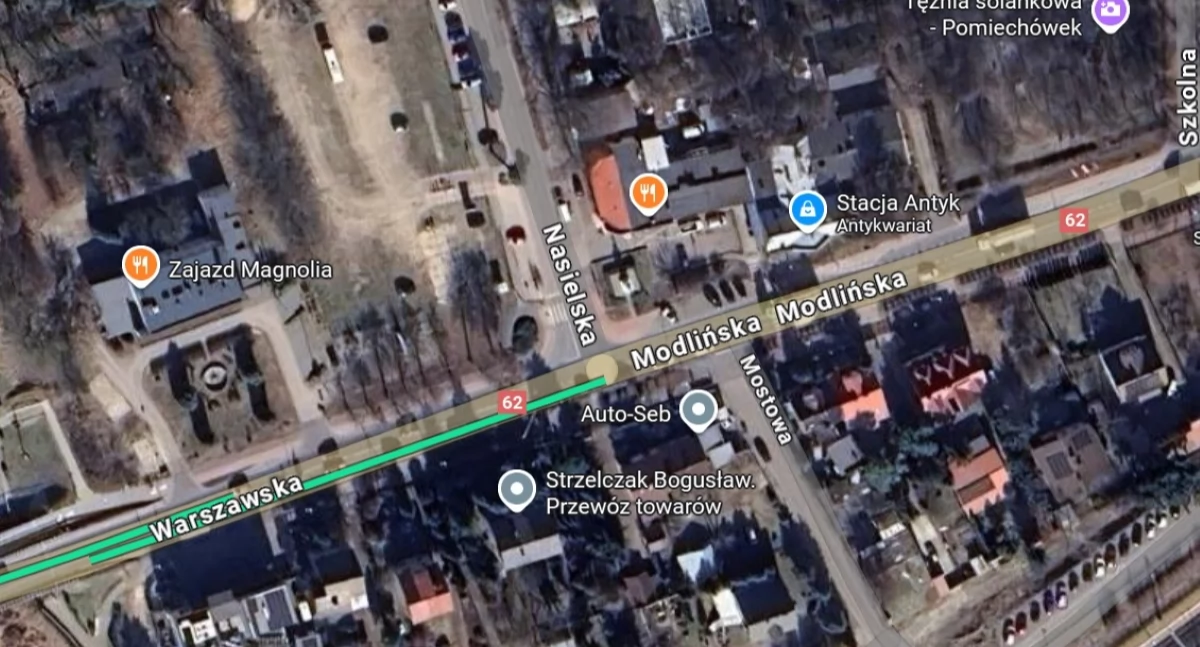 Skrzyżowanie ul. Modlińskiej i Nasielskiej w Pomiechówku (fot. Google Maps)