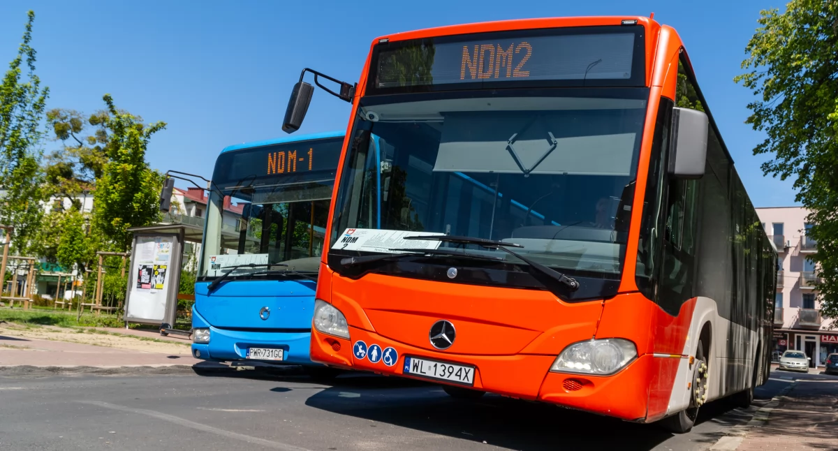 Transport, drugiej połowie listopada korekta rozkładu jazdy Zmiany mają ograniczyć opóźnienia poprawić punktualność - zdjęcie, fotografia