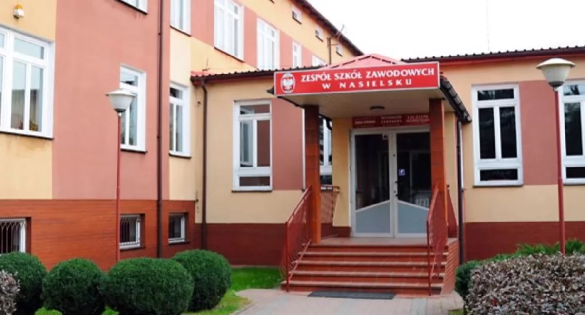 Zespół Szkół Zawodowych (ZSZ) przy ulicy Lipowej w Nasielsku, fot. archiwum KN