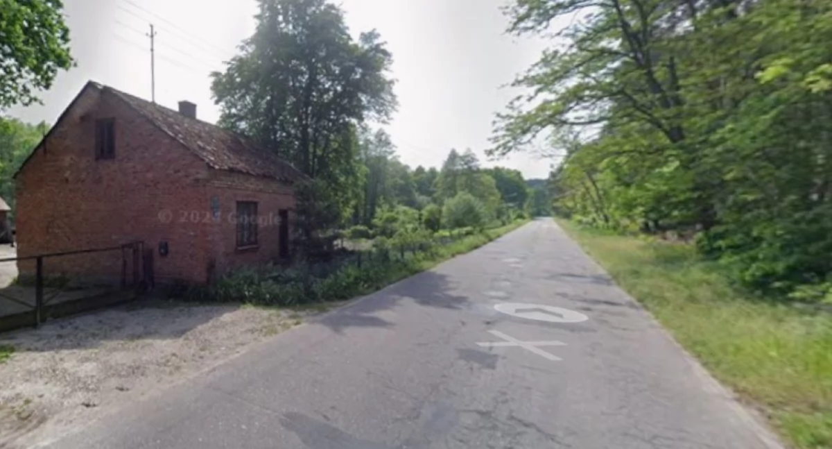 droga powiatowa nr 4134W relacji Kampinos – Górki – Dąbrowa – droga wojewódzka nr 579 w powiecie nowodworskim, fot. www.google.com