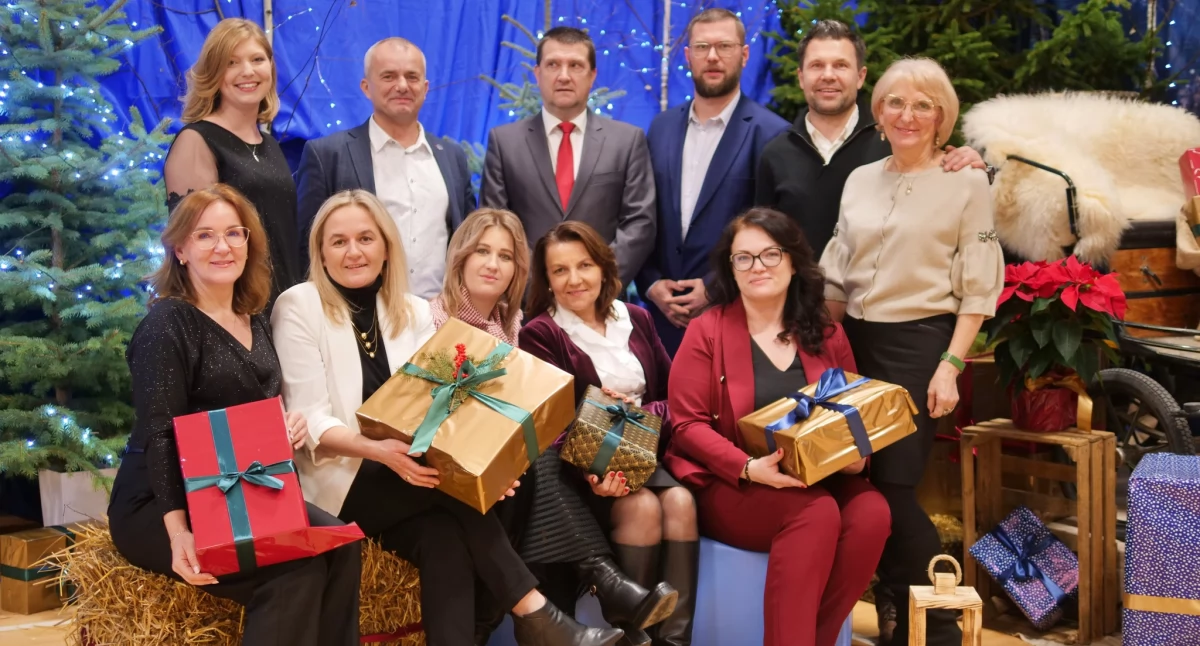 Aktualności , Wigilia Gminna Czosnowie Świąteczne spotkanie mieszkańców - zdjęcie, fotografia
