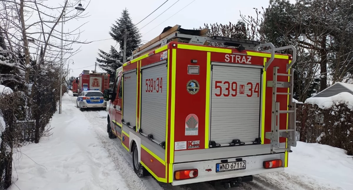 Interwencja służb ratowniczych w przy ulicy Żwirowej w Nowym Dworze Mazowieckim (fot. OSP Ratownictwo Wodne)