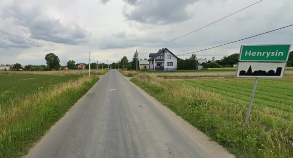 Droga Powiatowa 2417W w Henrysinie (fot. Google Maps)