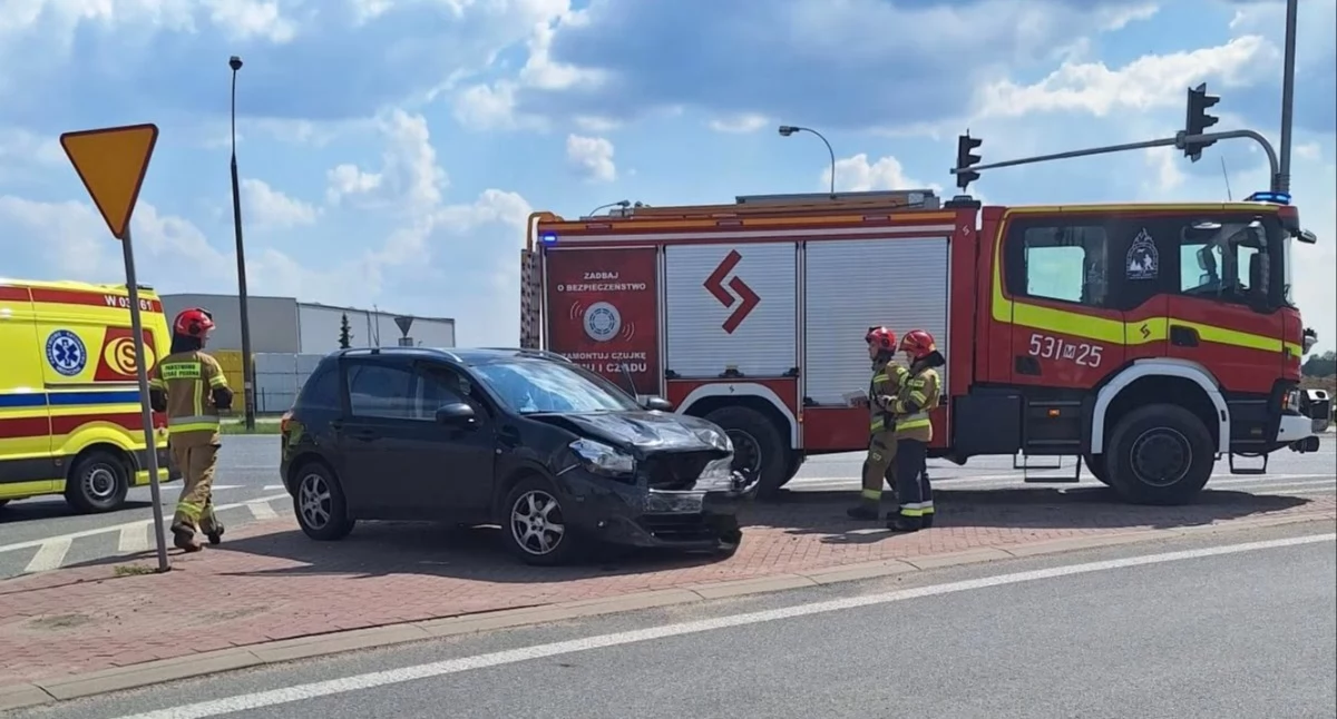 Wypadek w Czosnowie (fot. OSP Łomna)