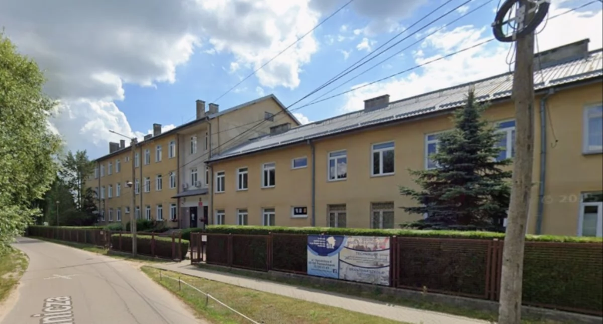 Zespół Szkół Ponadpodstawowych w Pomiechówku (fot. Google Maps)