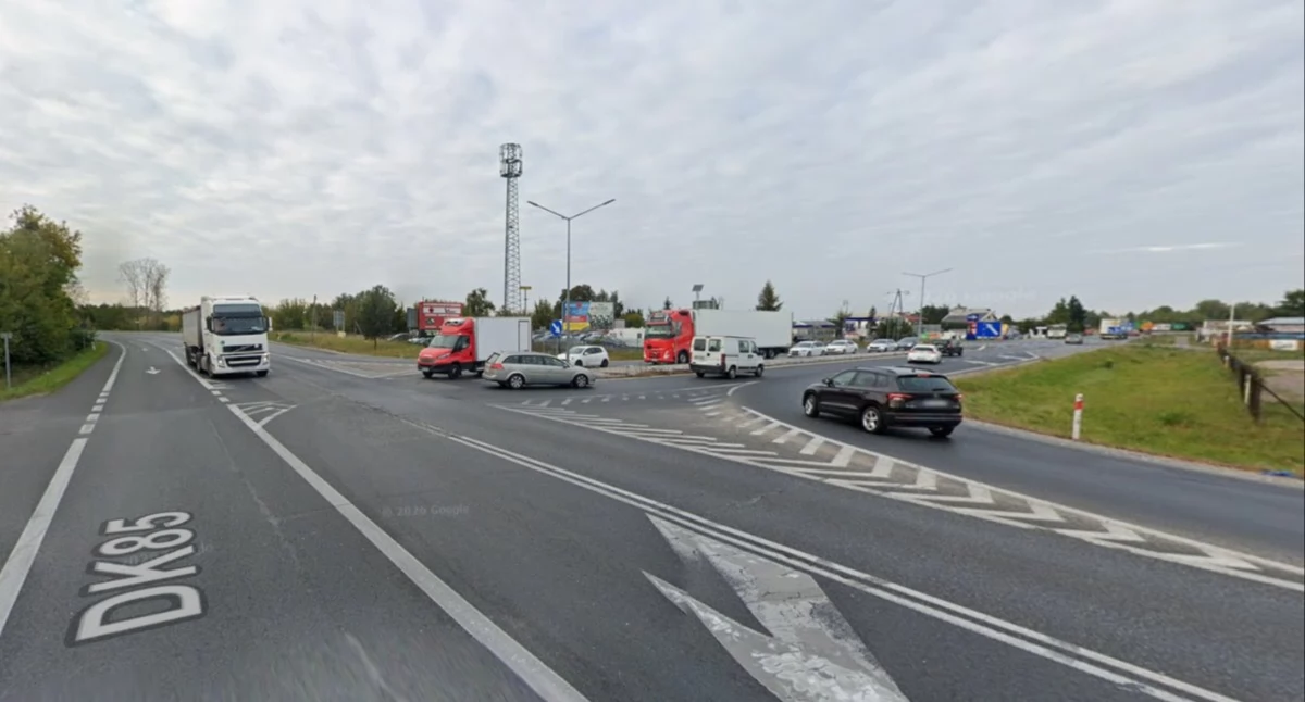 Skrzyżowanie DK 62 i DK 85 w Nowym Dworze Mazowieckim (fot. Google Maps)