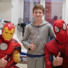 Superbohaterowie mikolajki Szpital w Dziekanowie (4)_wynik