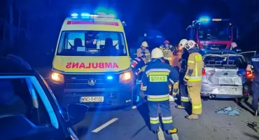 Leoncin. Zderzenie quada z autem osobowym na DW 575 w Starych Grochalach. Kierowca quada trafił do szpitala