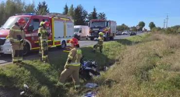 Nowy Dwór Mazowiecki. Zderzenie motocykla z seatem przy Żołnierzy Września