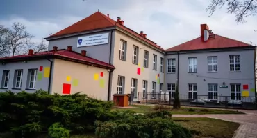 Czosnów. Przy Szkole Podstawowej w Cząstkowie Mazowieckim ma powstać boisko wielofunkcyjne