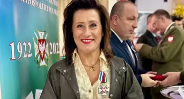 Nowy Dwór Mazowiecki. Starosta Magdalena Biernacka odznaczona Krzyżem Zasługi Związku Oficerów Rezerwy RP