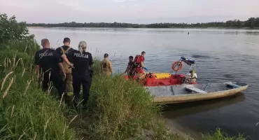  Makabryczne odkrycie w Narwi. Czy to ciało zaginionego 19-latka? 