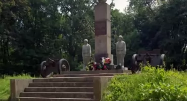Pomnik Obrońców Modlina przejdzie renowację. Miasto szuka projektanta inwestycji