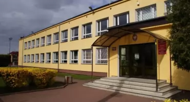 Nowy Dwór Mazowiecki. Sala gimnastyczna Zespołu Szkół nr 2 zostanie wyremontowana i zmodernizowana. Poszukiwany jest wykonawca zaplanowanych prac